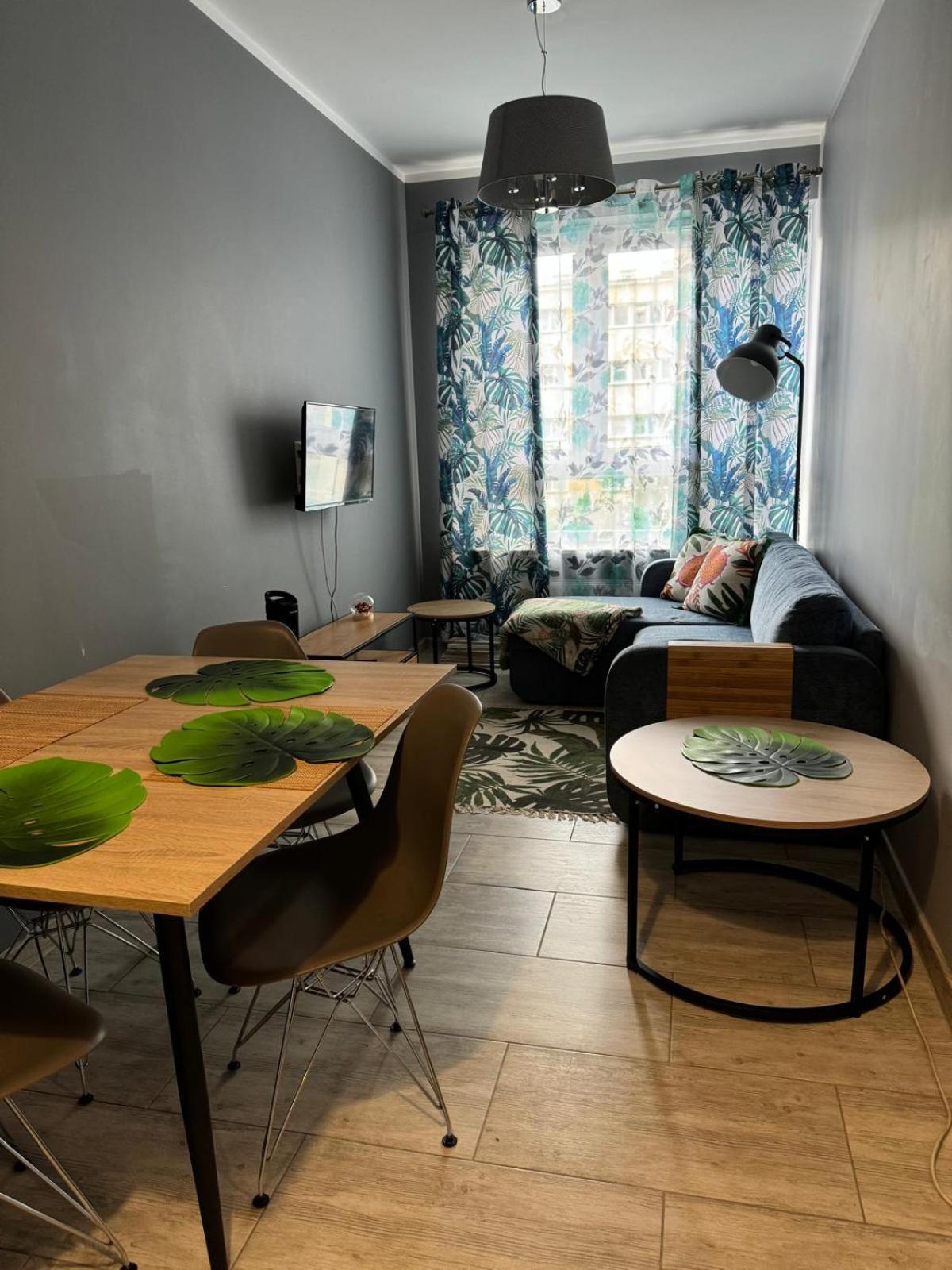 Metro Slodowiec Free Parking Apartment Warschau